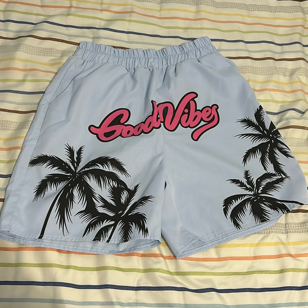 ROMWE shorts only worn a couple of times